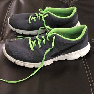 Nike Running Shoes / Cross Trainers